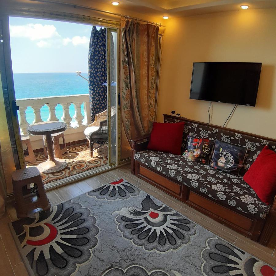 Panorama Apartment With A Charming Sea And Swimming Pool View Near Alexandria With Free Wifi شقة باطلالة ساحرة على البحر وحمام السباحة Exterior foto