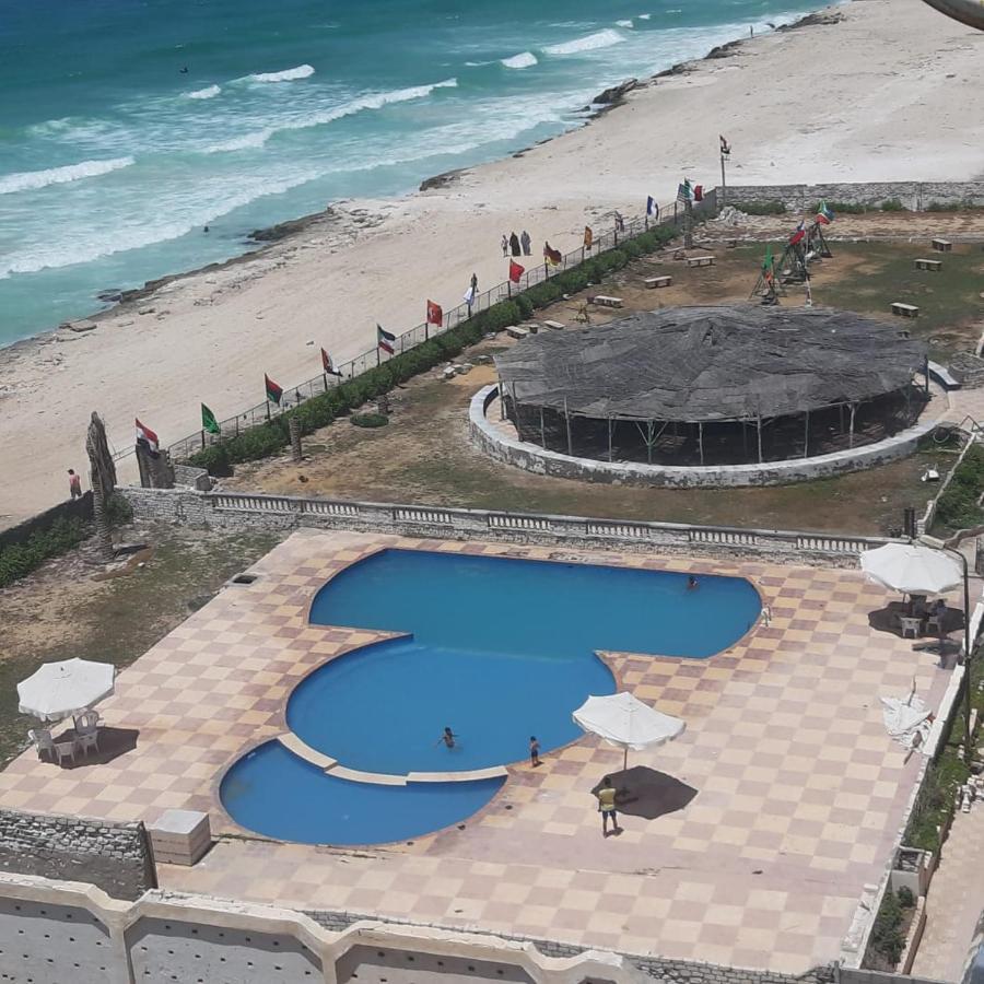 Panorama Apartment With A Charming Sea And Swimming Pool View Near Alexandria With Free Wifi شقة باطلالة ساحرة على البحر وحمام السباحة Exterior foto